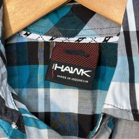 Boys Tony Hawk Blue Plaid Button Down Short Sleeve Shirt Size Large / 7 - Picture 3 of 5